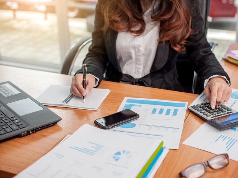 Técnico en Adm. fiscal y tributaria